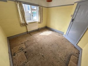 Photo 12- click for photo gallery